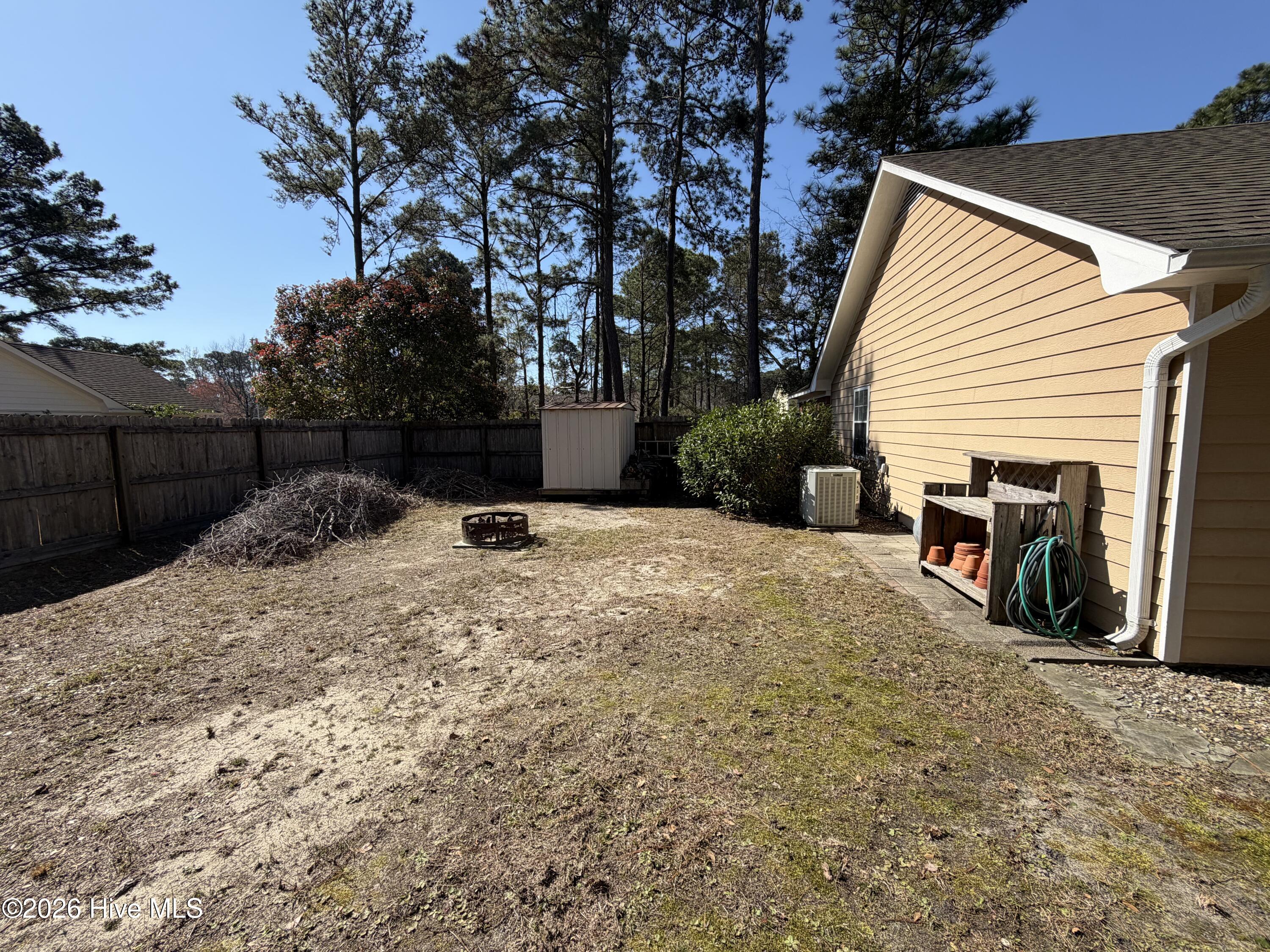 318 Hidden Valley Road Wilmington, NC 28409 - Photo 19 of 22 Right side yard