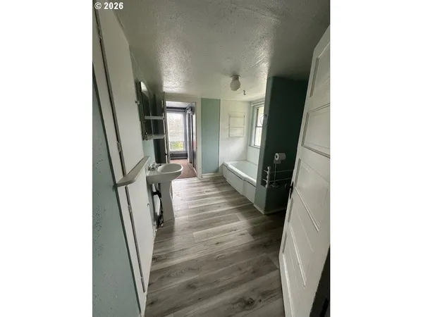 a view of entryway
