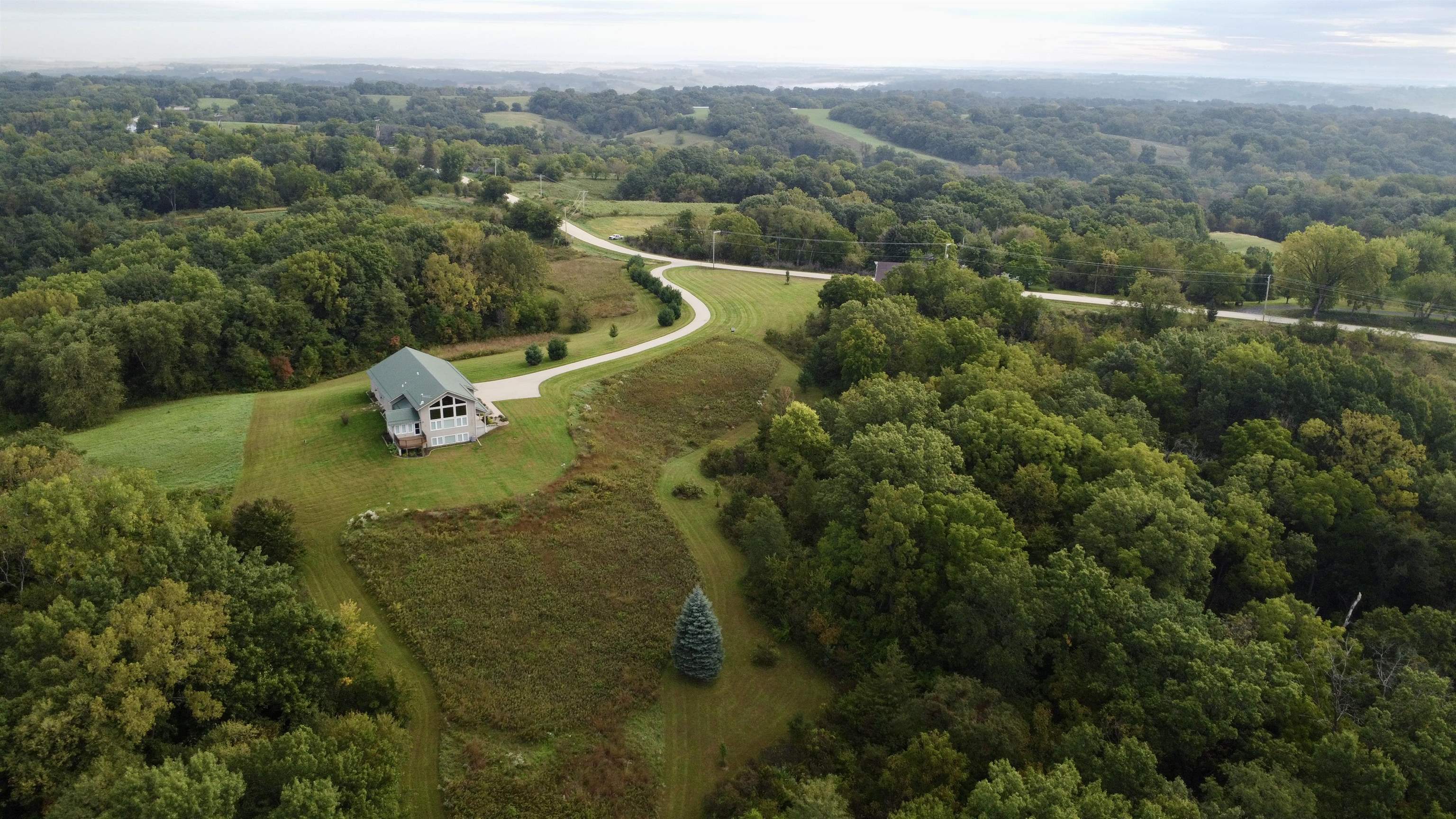 16168 Scenic Ridge Road Savanna, IL 61074 - Photo 4 of 75 Gallery Image 4