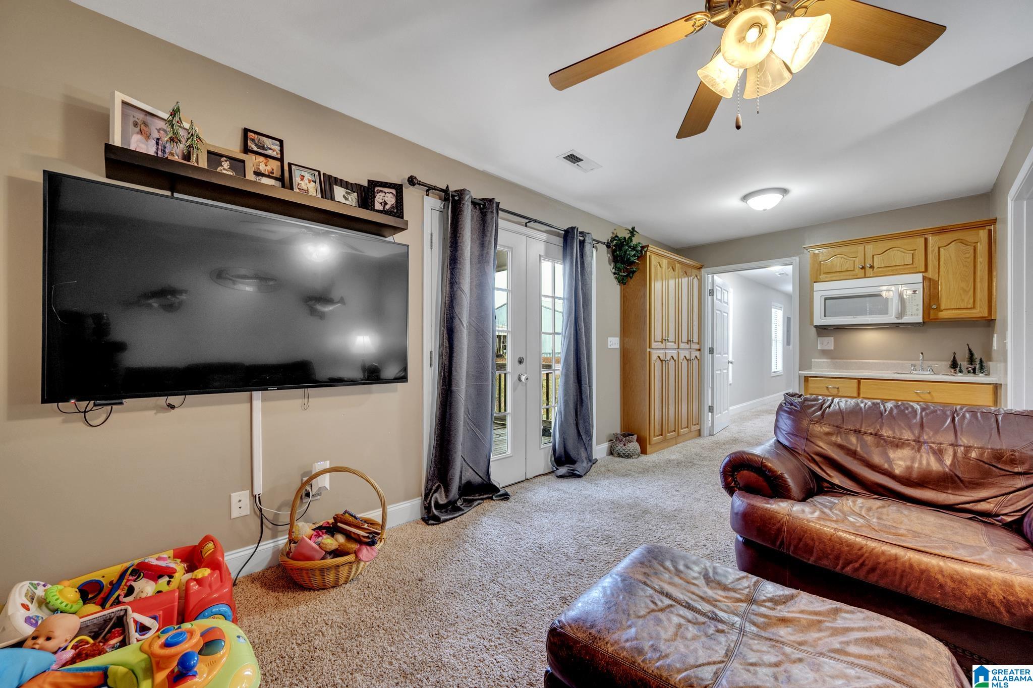 9685 Mitchell Road Warrior, AL 35180 - Photo 17 of 47