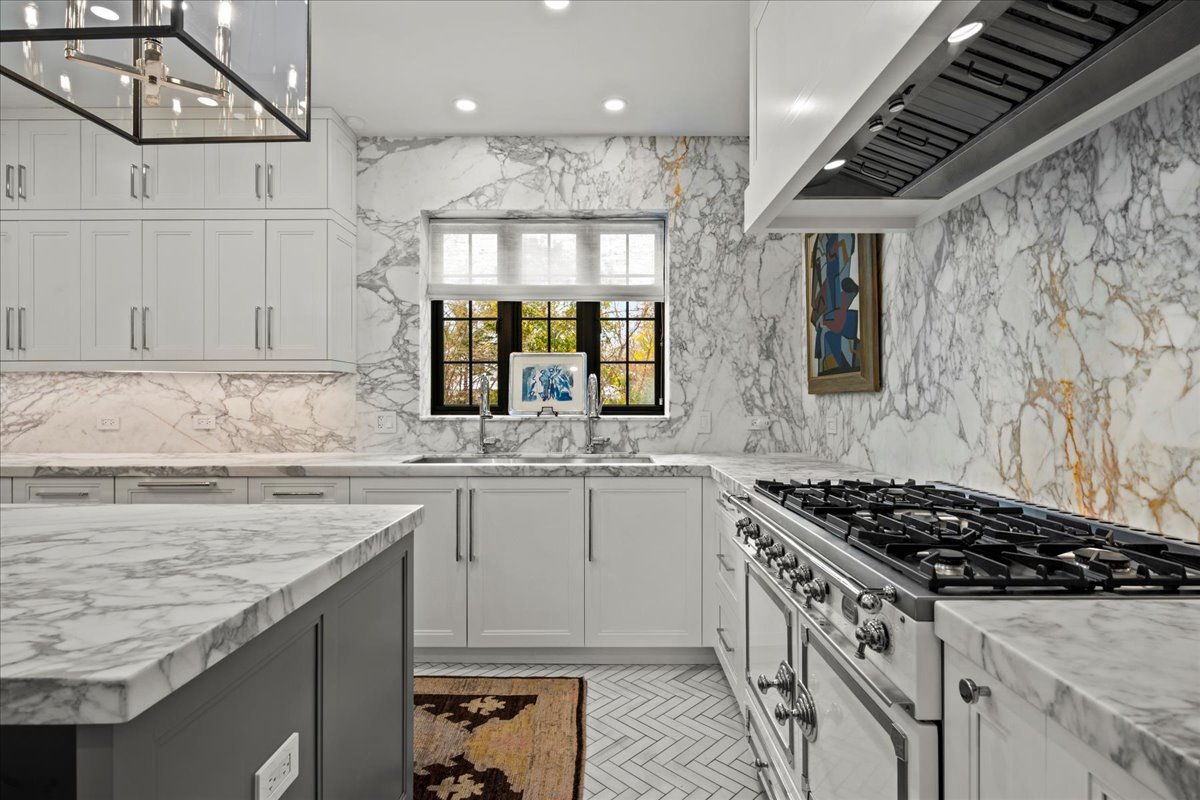 405 Sheridan Road Kenilworth, IL 60043 - Photo 22 of 61