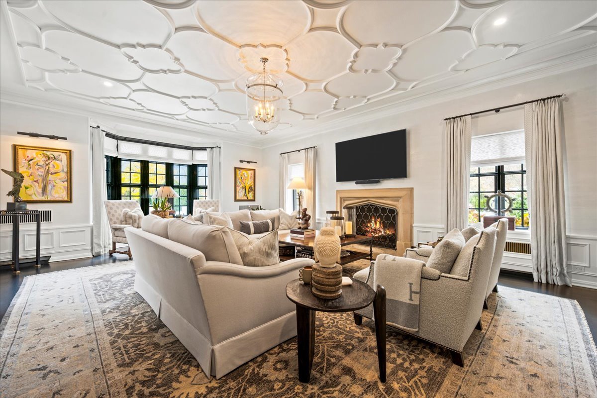 405 Sheridan Road Kenilworth, IL 60043 - Photo 5 of 61