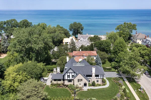 $3,395,000 | 405 Sheridan Road, Kenilworth, IL 60043