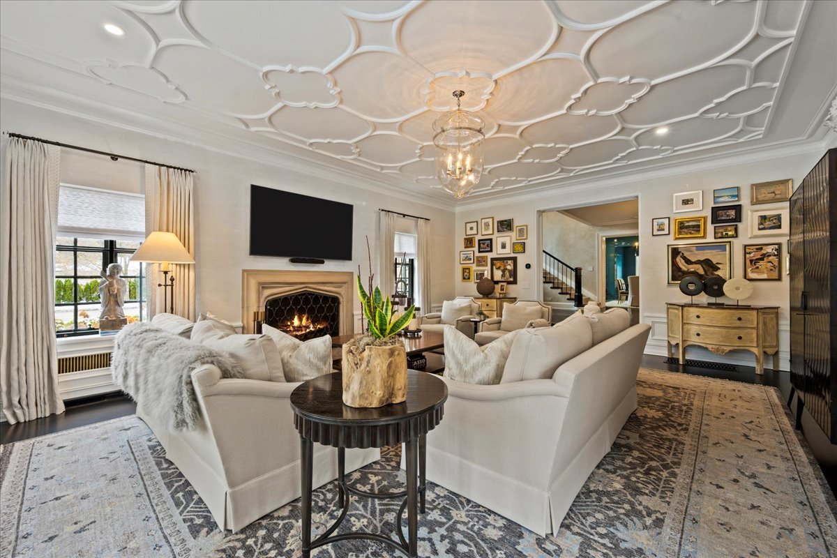 405 Sheridan Road Kenilworth, IL 60043 - Photo 7 of 61