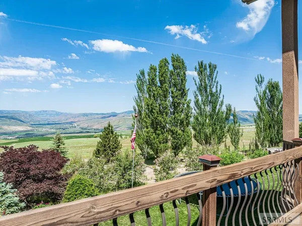 $995,000 | 1819 North Moose Creek Road, Inkom, ID 83245