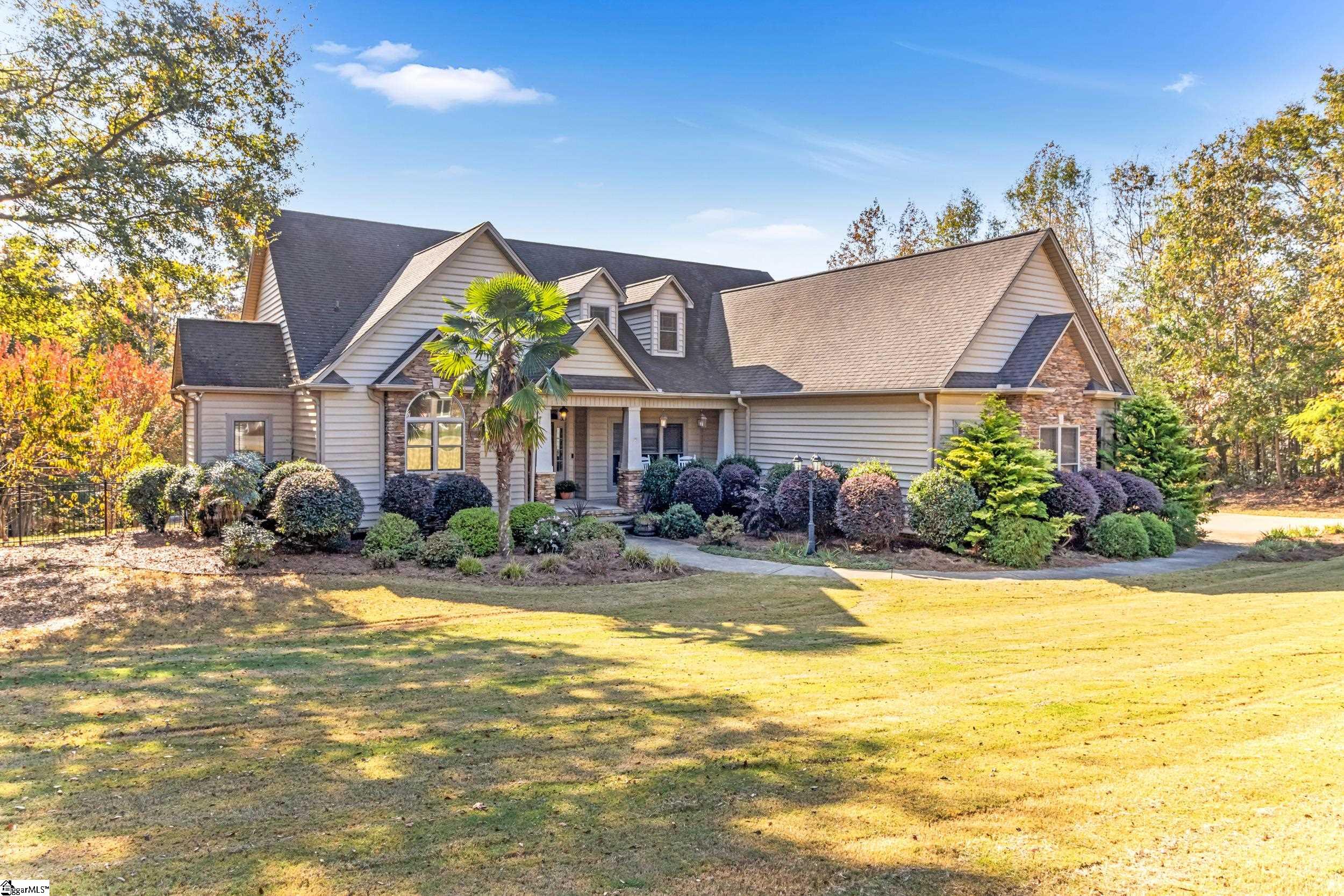 1256 Burdette Road Gray Court, SC 29645 - Photo 2 of 50