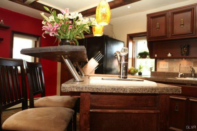 5382 Chapmans Road Orefield, PA 18069 - Photo 9 of 28 Gallery Image 9