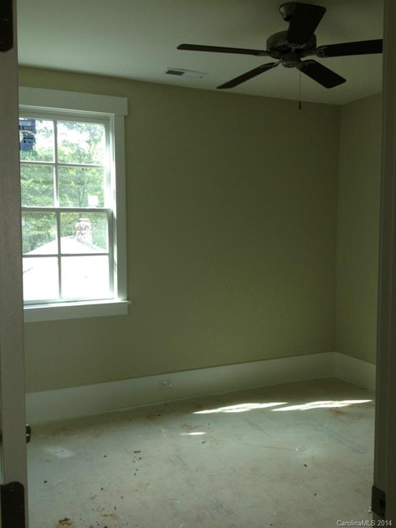 5534 Closeburn Road Charlotte, NC 28210 - Photo 11 of 21 Gallery Image 11