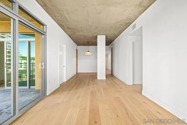 $629,900 | 801 Ash Street, Unit 402, San Diego, CA 92101