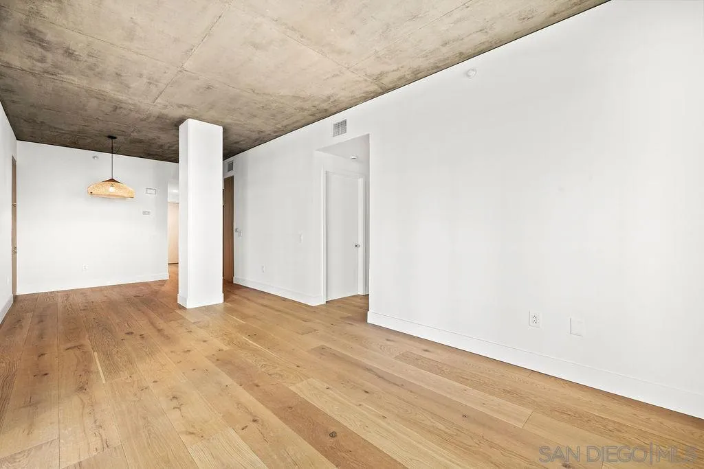 801 Ash Street, Unit 402 San Diego, CA 92101 - Photo 19 of 31 a view of an empty room