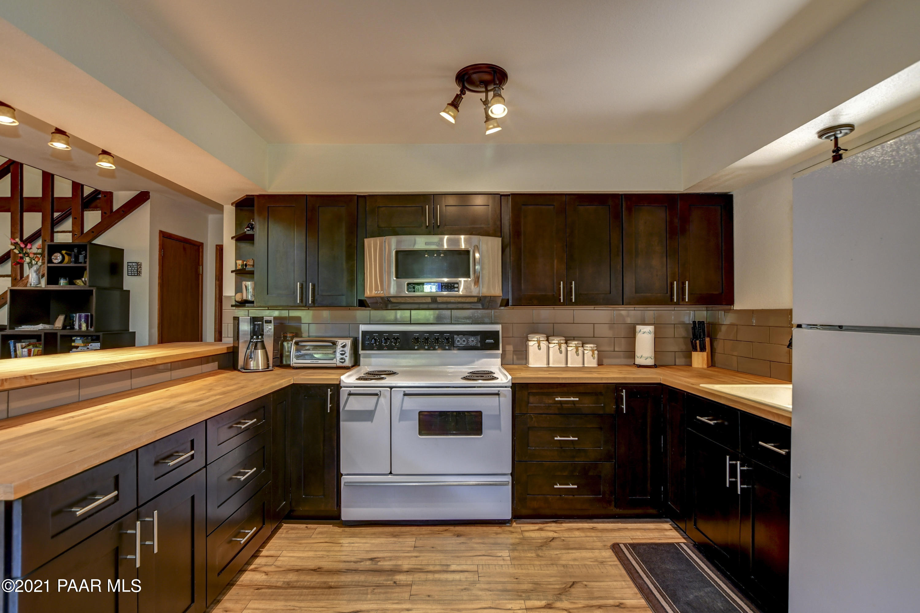 1155 East Stagecoach Road Prescott, AZ 86303 - Photo 8 of 25 Kitchen 2 (4)