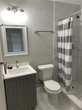 $2,700 | 7014 Glenview Drive, Tampa, FL 33619