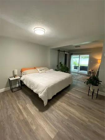 $2,700 | 7014 Glenview Drive, Tampa, FL 33619