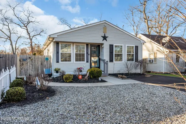 $474,000 | 13 Baywood Boulevard, Brick, NJ 08723