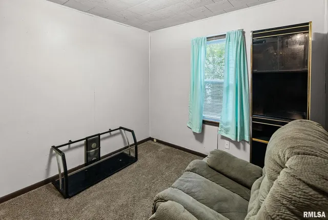 $78,000 | 721 West Whittaker Street, Salem, IL 62881