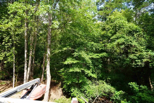 $125,000 | 299 Lakeside Drive, Six Mile, SC 29682