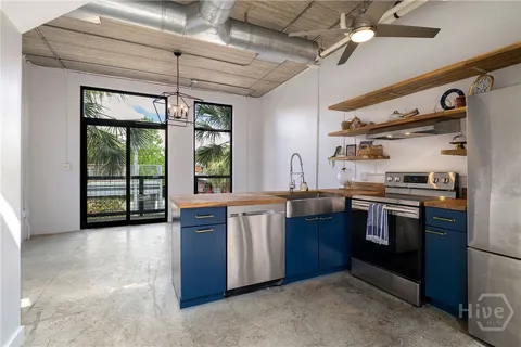 $324,995 | 2406 De Soto Avenue, Unit B, Savannah, GA 31401