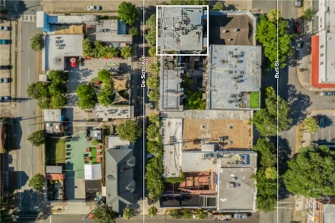 $324,995 | 2406 De Soto Avenue, Unit B, Savannah, GA 31401