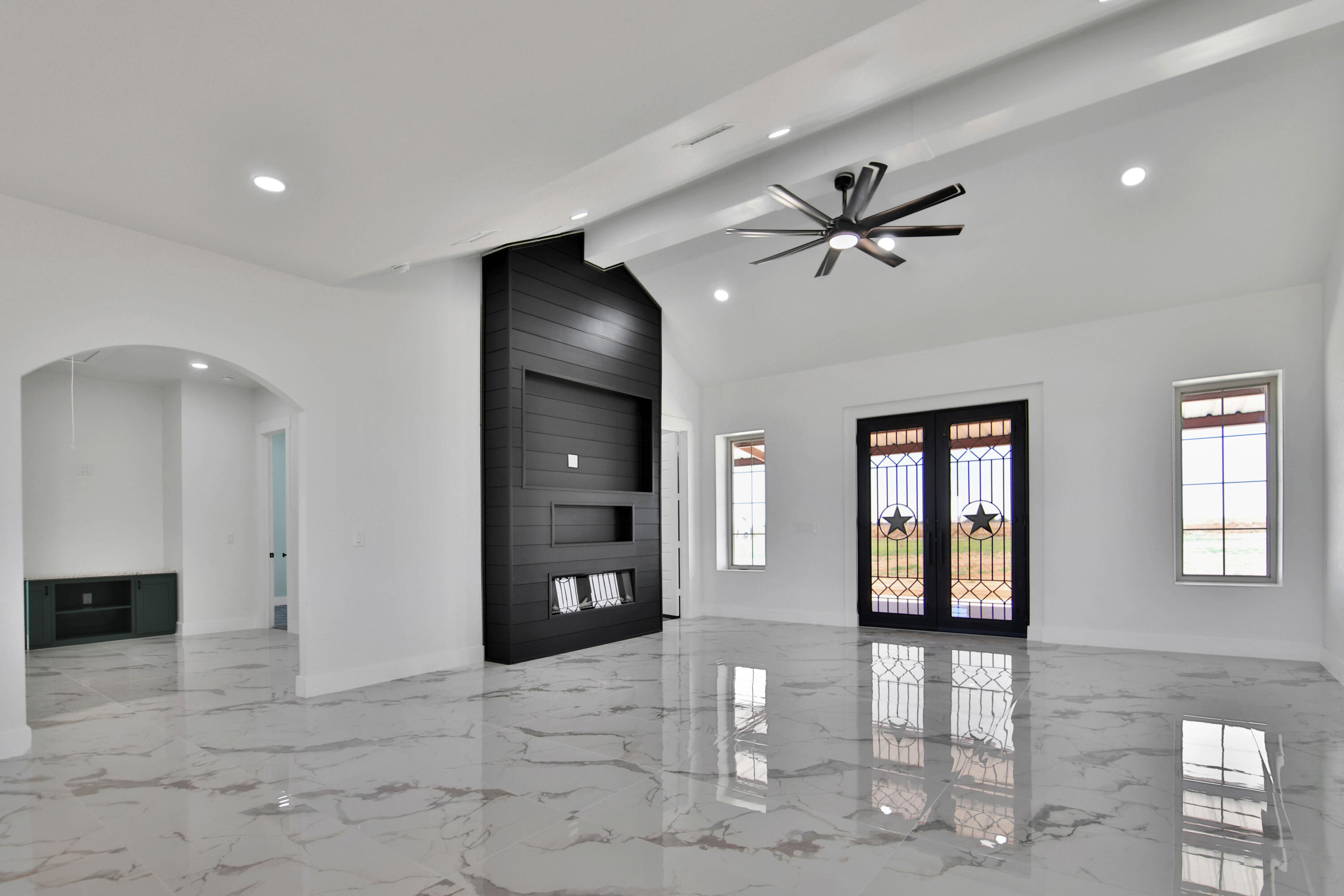 4317 East C R 6000 Lubbock, TX 79403 - Photo 5 of 65 IMG_0629