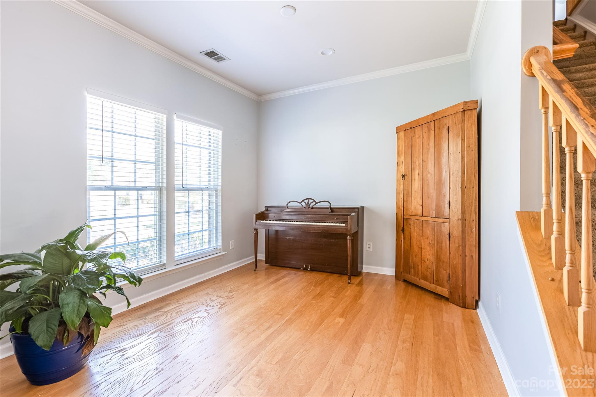12501 Cardinal Point Road Charlotte, NC 28269 - Photo 4 of 28 Gallery Image 4