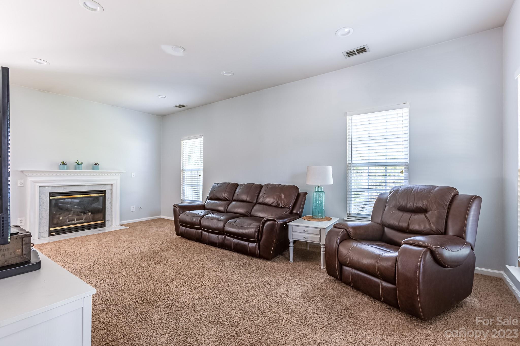 12501 Cardinal Point Road Charlotte, NC 28269 - Photo 9 of 28 Gallery Image 9