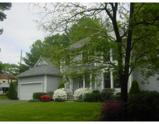 164 Meadowbrook Road Longmeadow, MA 01106 - Photo 1 of 12 Gallery Image 1
