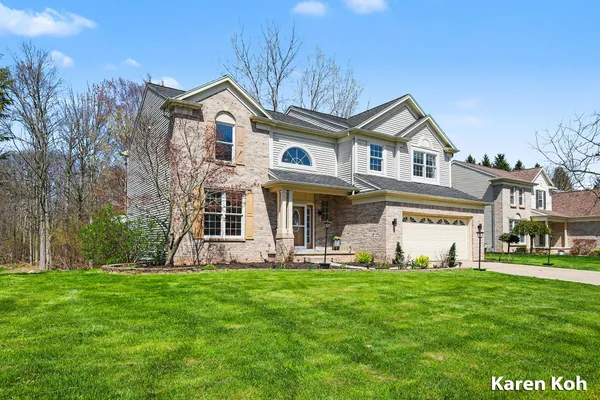 $649,999 | 4605 Woodcreek Drive Southeast, Grand Rapids, MI 49546