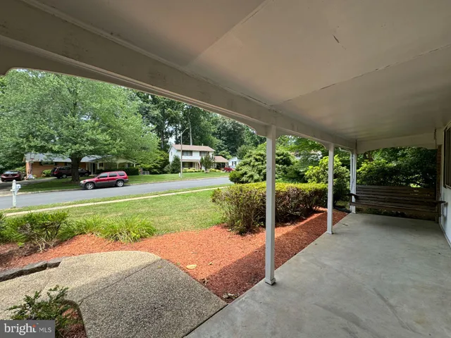 $3,300 | 10013 Eastlake Drive, Fairfax, VA 22032