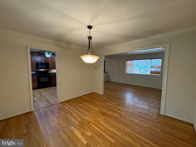 $3,300 | 10013 Eastlake Drive, Fairfax, VA 22032