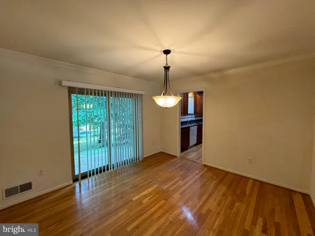 $3,300 | 10013 Eastlake Drive, Fairfax, VA 22032