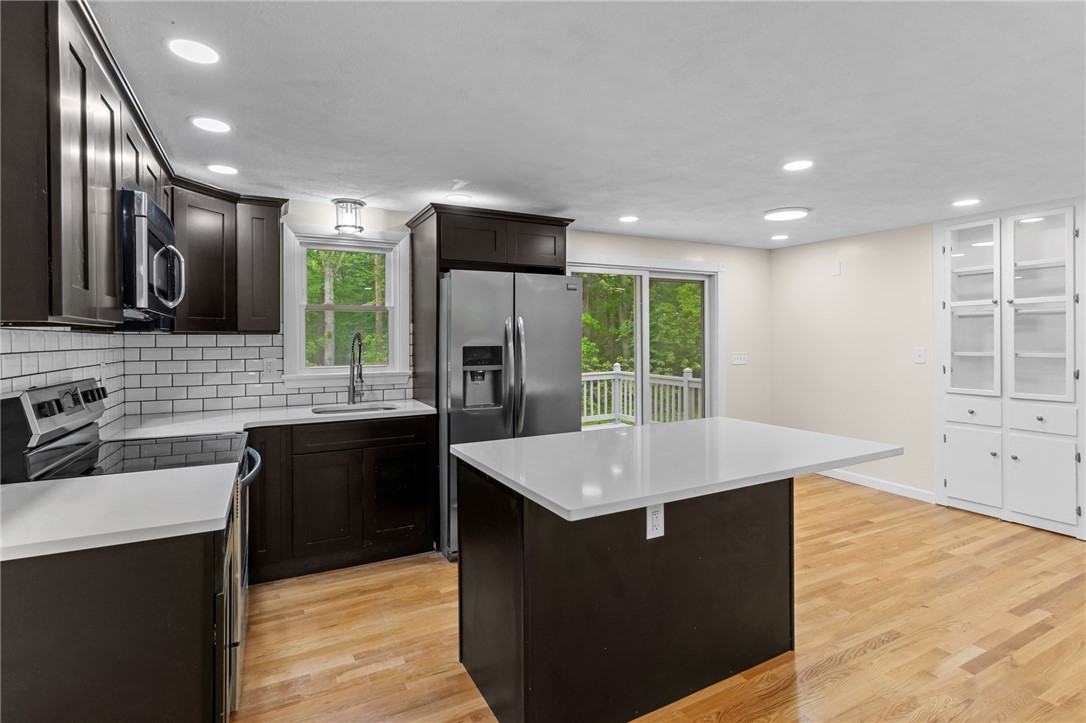 16 Clarke Road Coventry, RI 02816 - Photo 15 of 27