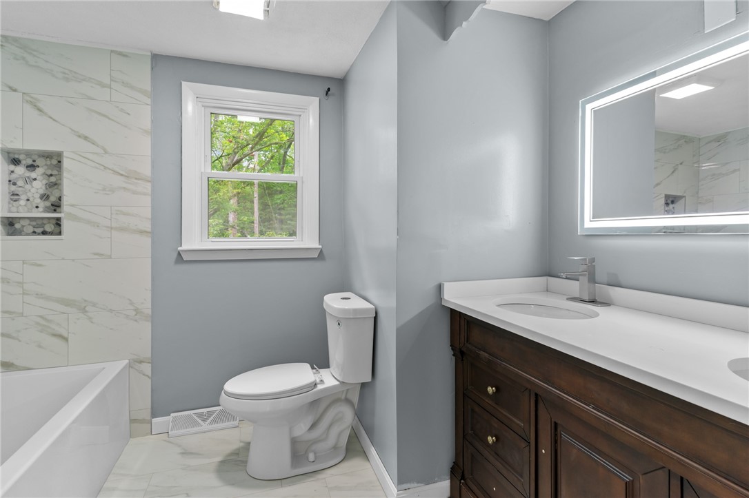 16 Clarke Road Coventry, RI 02816 - Photo 10 of 27