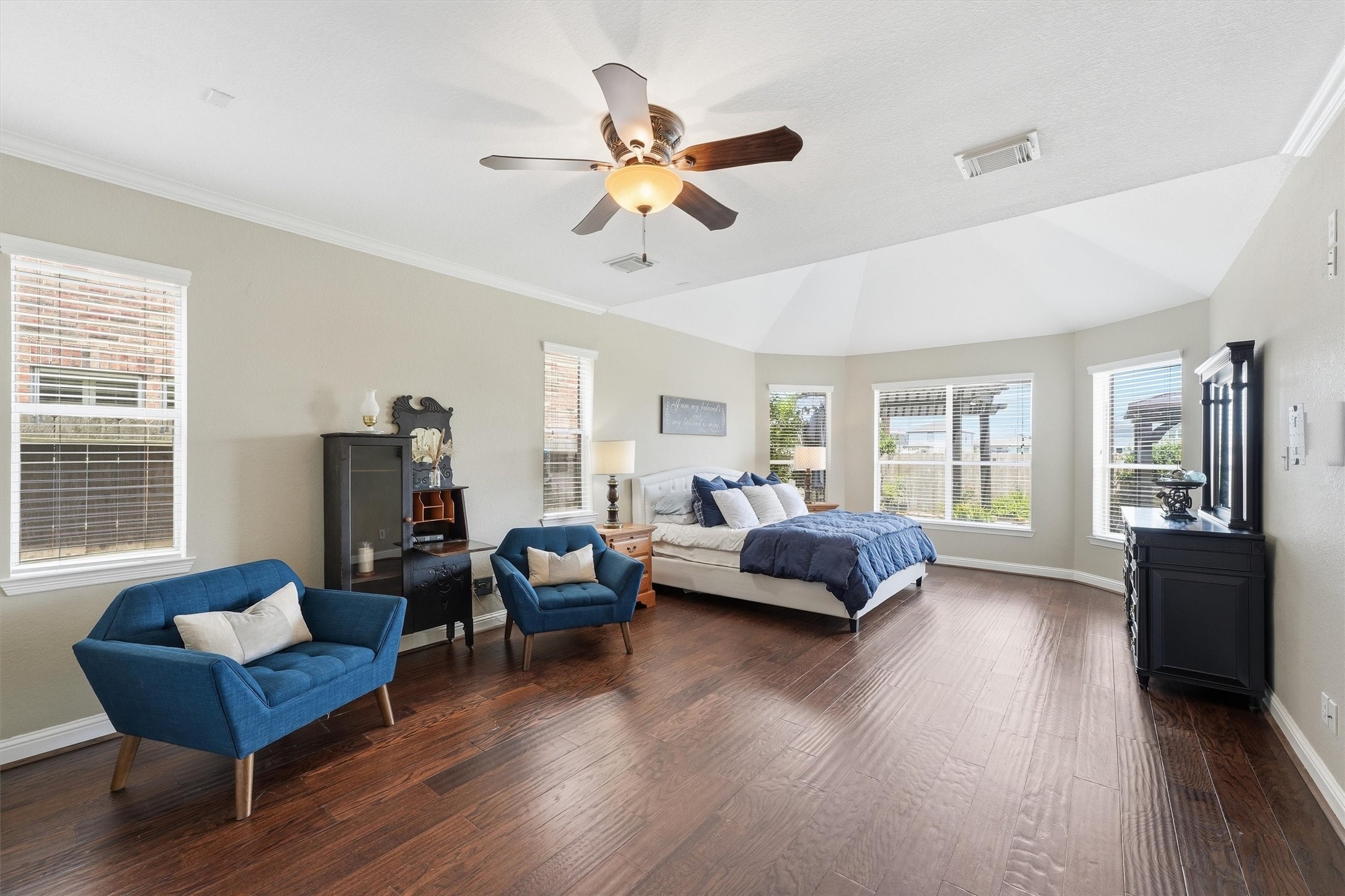 25181 Ramrock Drive Porter, TX 77365 - Photo 13 of 35 a living room with furniture wooden floor and a window