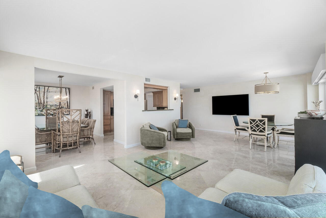 2066 North Ocean Boulevard, Unit 2SE Boca Raton, FL 33431 - Photo 6 of 32 Living View 5