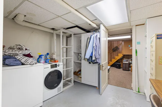 $475,000 | 120 Mussey Street, South Portland, ME 04106