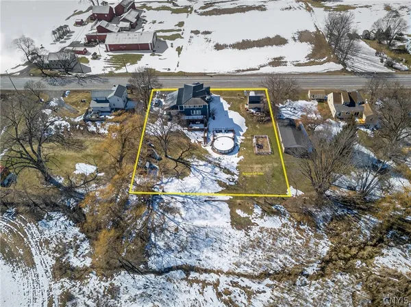 $429,000 | 8580 Highway 34, Brutus, NY 13166