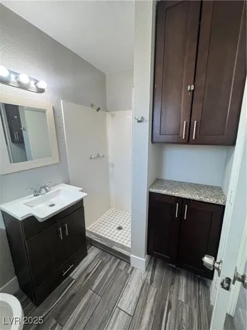 $950 | 640 North 9th Street, Unit 3, Las Vegas, NV 89101