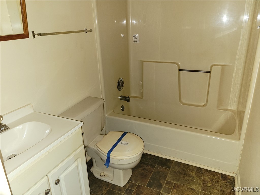 67 Lewis Road Lancaster, VA 22503 - Photo 11 of 14 Full bathroom featuring vanity, bathtub / shower c