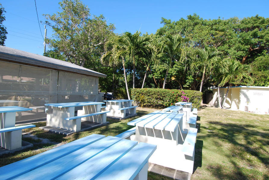61 Snapper Avenue Key Largo, FL 33037 - Photo 32 of 36 Park 3