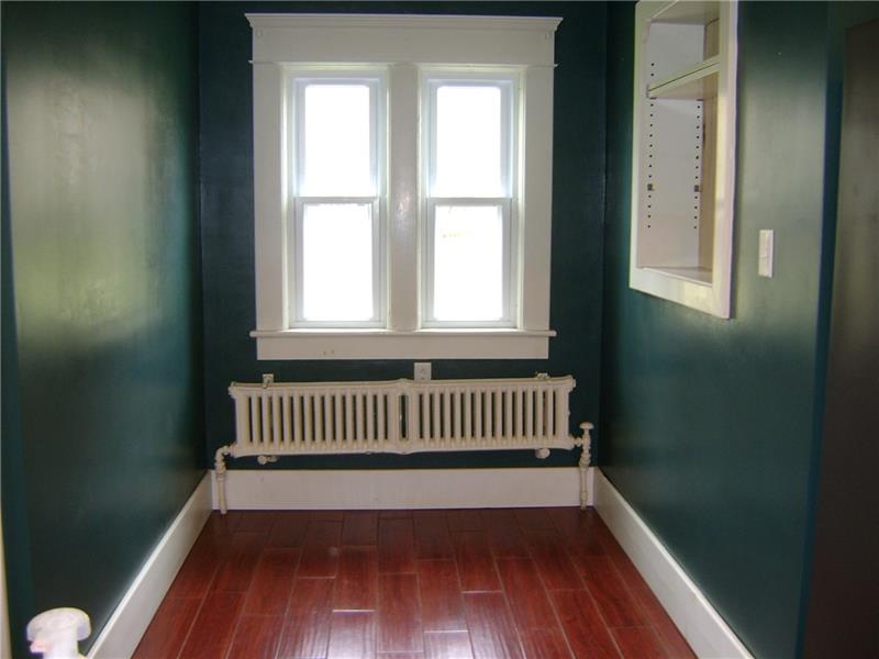 502 Spring Street Jamestown, PA 16134 - Photo 13 of 25 BREAKFAST NOOK
