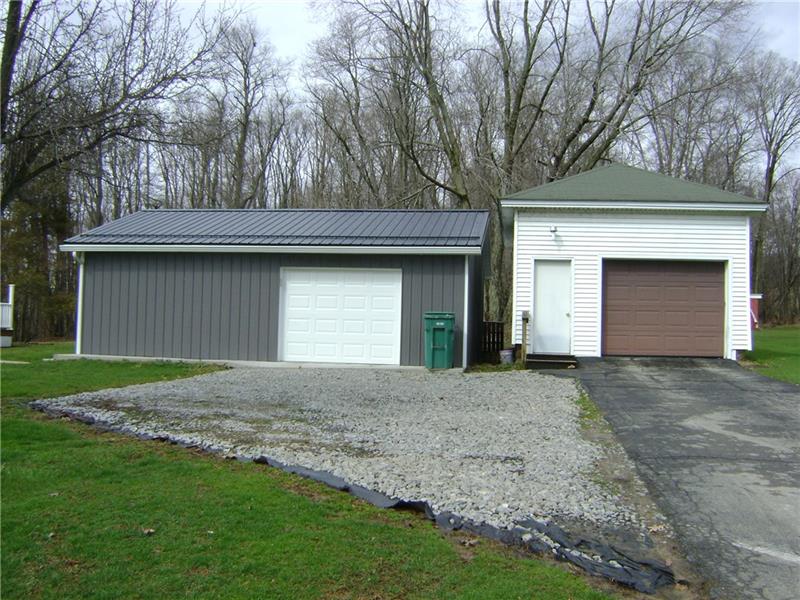 502 Spring Street Jamestown, PA 16134 - Photo 4 of 25 FRONT OF GARAGES