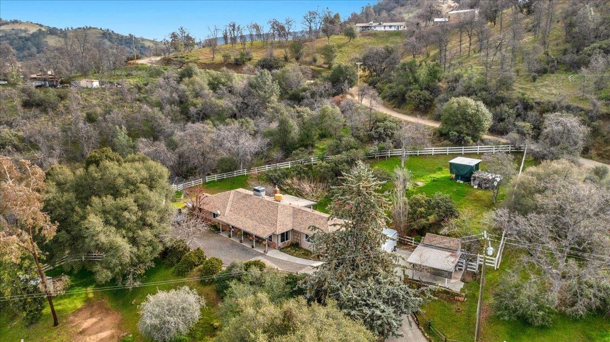 46473 Konklin Road Coarsegold, CA 93614 - Photo 2 of 38 an aerial view of a house with a yard