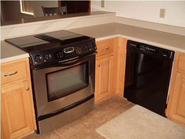 5677 Henley Road Milton, FL 32570 - Photo 6 of 25 Gallery Image 6