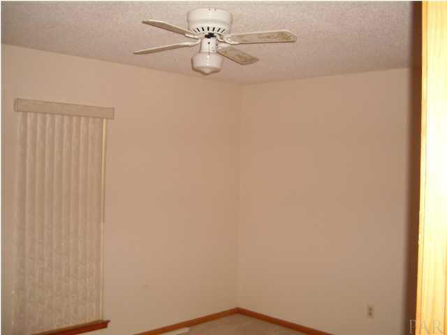 5677 Henley Road Milton, FL 32570 - Photo 10 of 25 Gallery Image 10