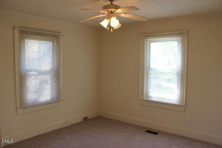 3107 North New Hope Road, Unit 3107 Raleigh, NC 27604 - Photo 5 of 6 3107 NewHope 4