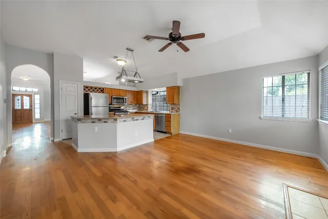 $1,995 | 14916 Snelling Drive, Leander, TX 78641