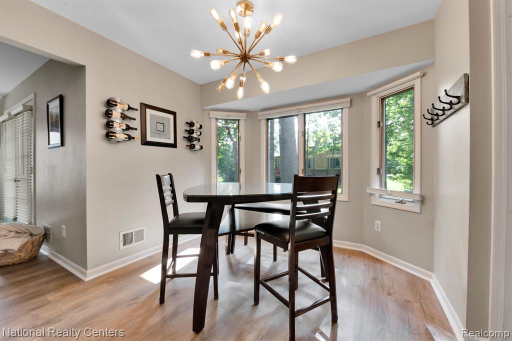 3640 Winter Creek Road Rochester Hills, MI 48307 - Photo 15 of 34