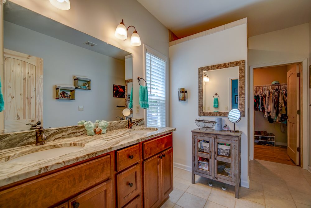 409 Rockcove Road Inman, SC 29349 - Photo 19 of 36