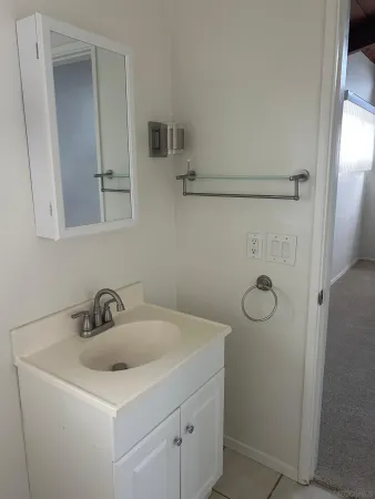 $4,288 | 240 South Helix Avenue, Solana Beach, CA 92075