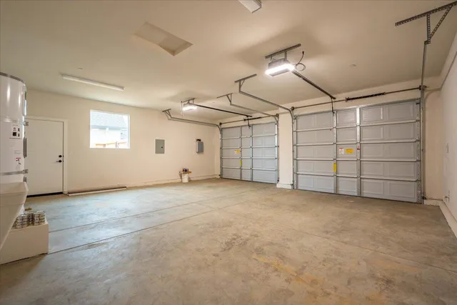 a view of a garage room